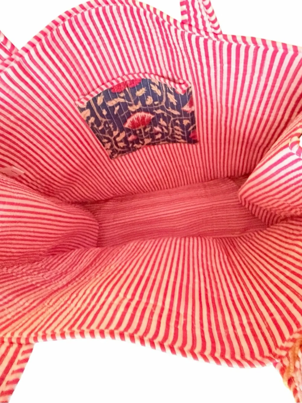 Strawflower Dakota Large Quilted Block Print Tote Bag NWT